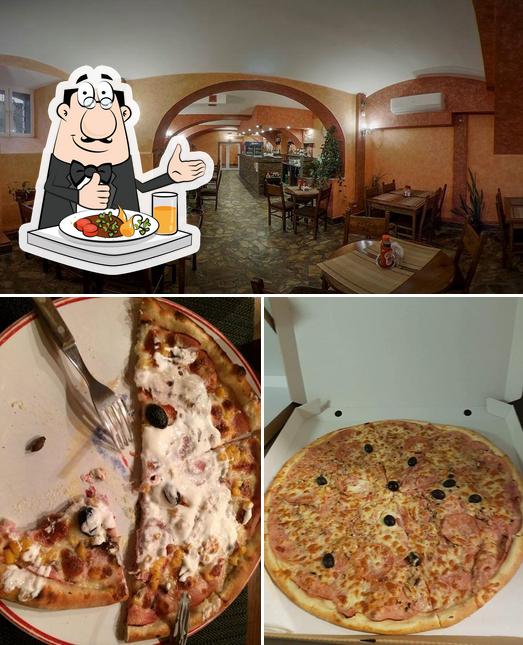 L’image de la nourriture et intérieur de Pizza OK’s