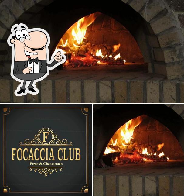 Jetez un coup d’oeil à la photo représentant la intérieur et boisson concernant Focaccia Club