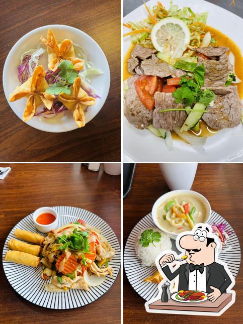 Banana Blossom Thai Cuisine in St. Restaurant menu and reviews