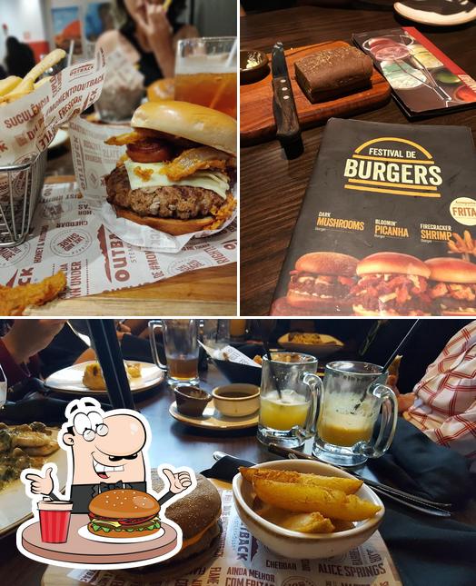 Consiga um hambúrguer no Restaurante Outback Steakhouse