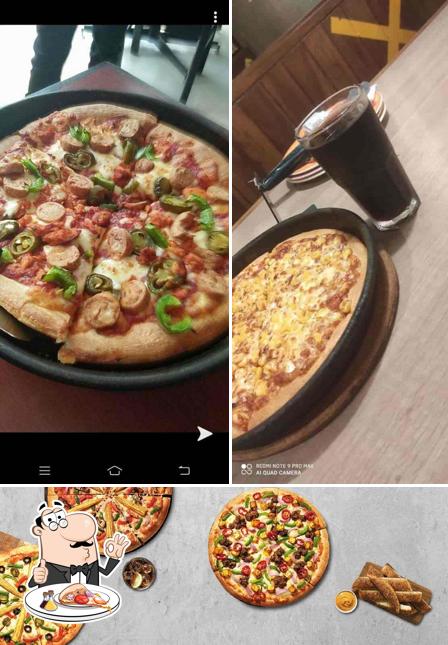 Order pizza at Pizza Hut