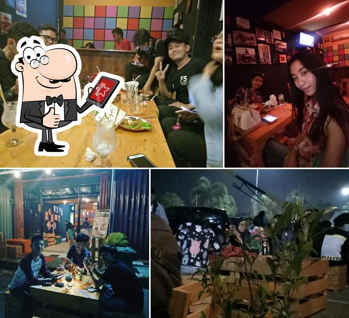 Pan Cafe Resto, Karawang Opiniones del restaurante