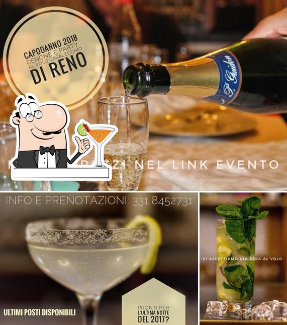 Goditi un drink dal menu