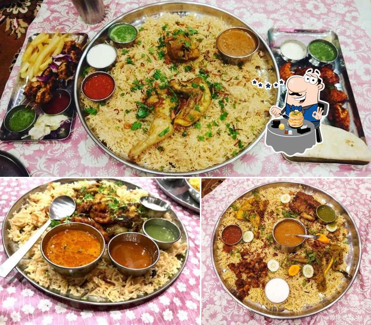 Meals at En-Gulf Mandi - Authentic Arabic Cuisine