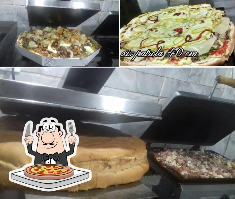 Escolha pizza no Point Lanches Alvorada