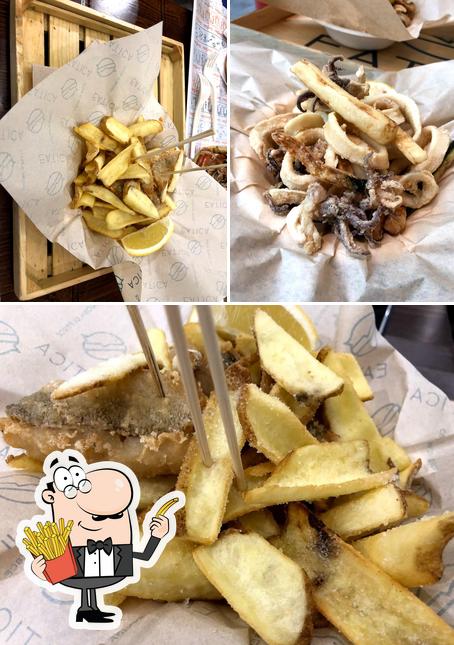Assaggia le patatine fritte a Eatica