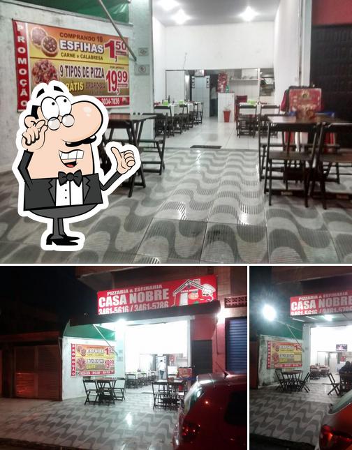 O interior do Pizzaria Casa Nobre