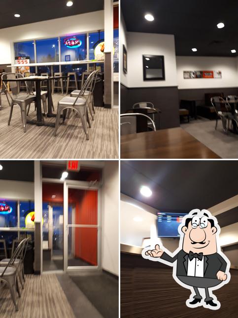 El interior de Pizza Hut