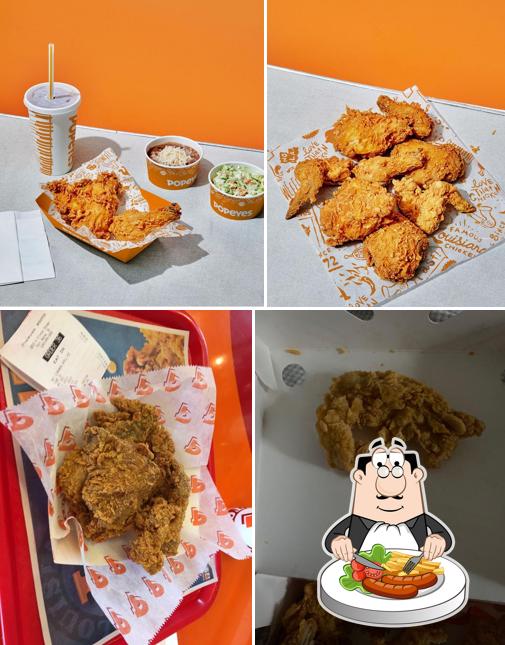 Popeyes Louisiana Kitchen, 2615 S Clinton St in Fort Wayne Restaurant