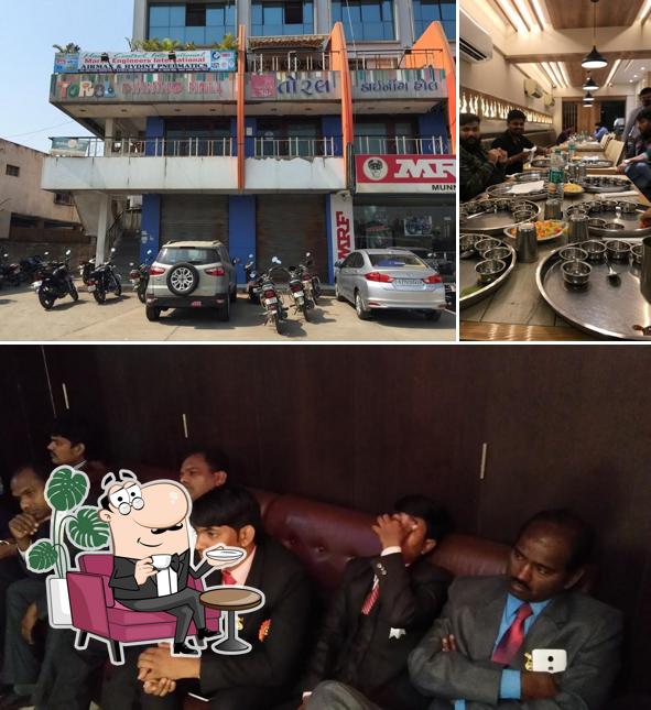 Check out how Toral Dinning Hall looks inside