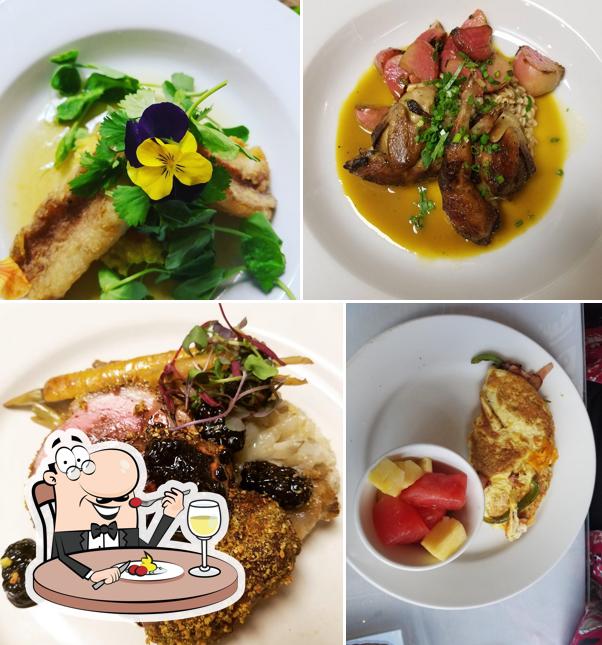 Best seafood restaurants in Roanoke, autumn 2024 Restaurant Guru