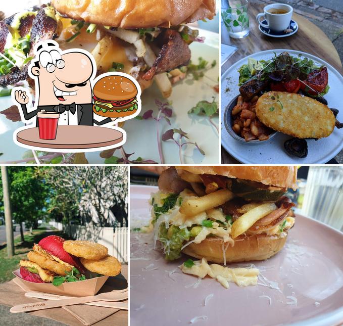 The Witchin Kitchen In Sandgate Restaurant Menu And Reviews   Cf2d Cafe The Witchin Kitchen Burger 