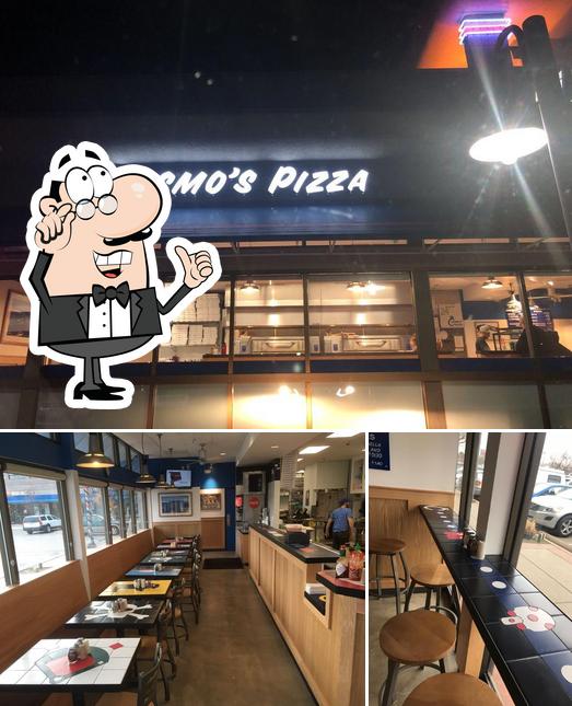 El interior de Cosmo’s Pizza