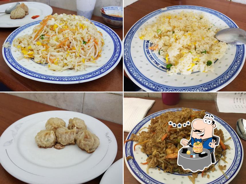 Cibo al Ristorante Cinese Piccola Hong Kong