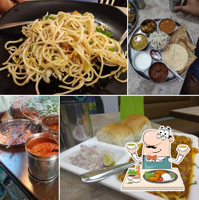Meals at Borivali Food Station