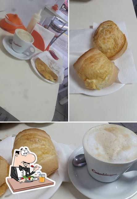 Comida em Café Senadinho