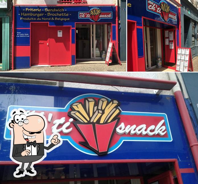 Voici la photo représentant la extérieur et nourriture sur Au Ch'ti Snack