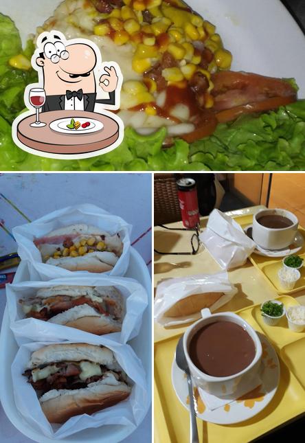 Comida em Pops lanches