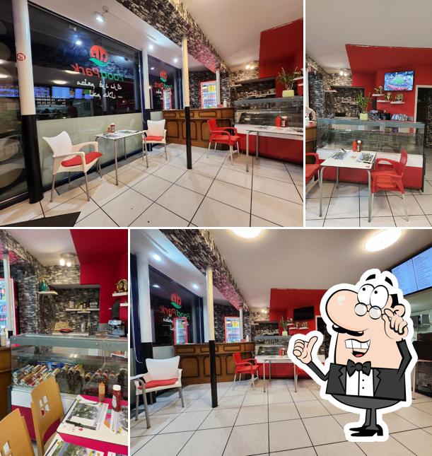 Dai un'occhiata agli interni di FoodPark