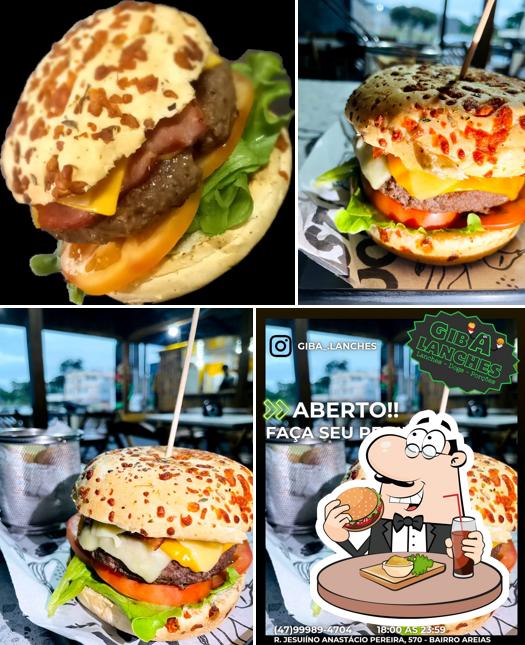 Os hambúrgueres do Giba lanches irão saciar uma variedade de gostos