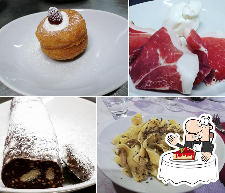 Trattoria La Roccia provides a selection of desserts