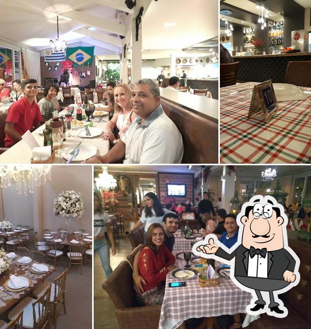 O interior do Caleche Restaurante