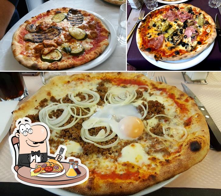 A Restaurant italien Giuliano, vous pouvez profiter des pizzas