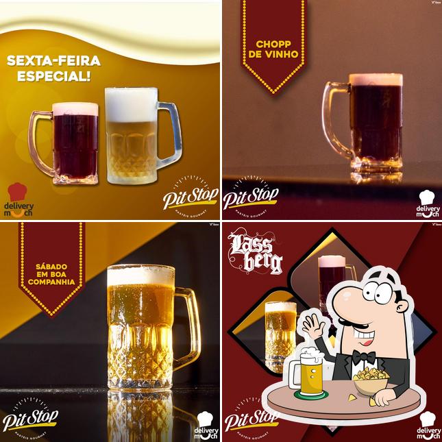 Você pode tomar uma tulipa de cerveja leve ou escura