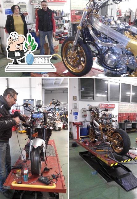 Guarda gli esterni di Sunrise cafe'