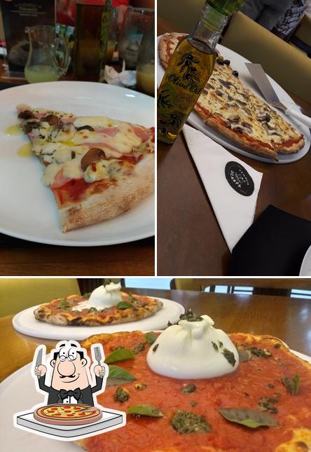 Escolha pizza no Restaurante - Pizzaria Famiglia Scarpa