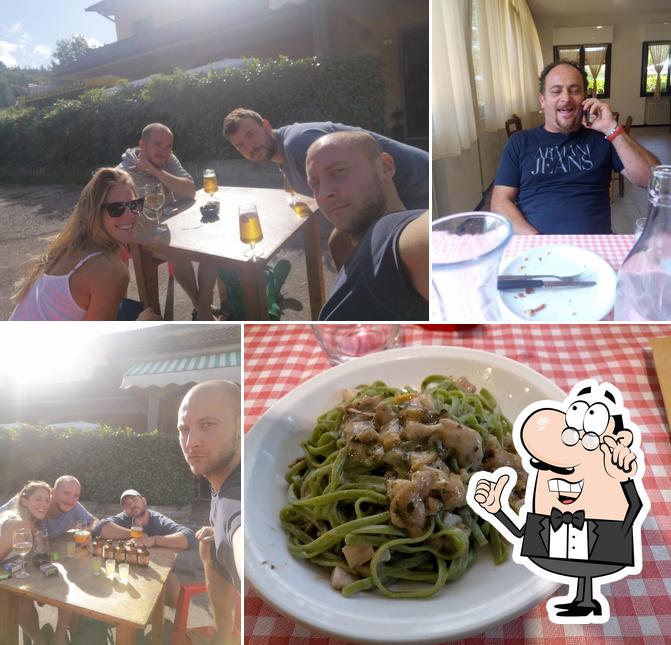 Dai un'occhiata agli interni di Bar Trattoria Bivio