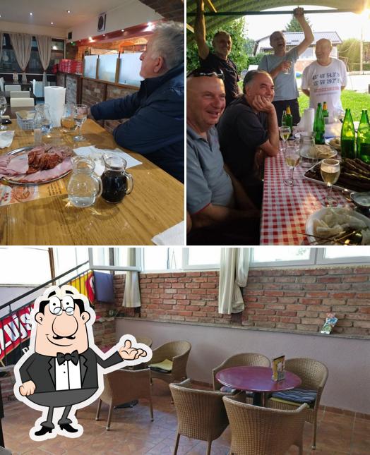Gli interni di Pizzeria Domino