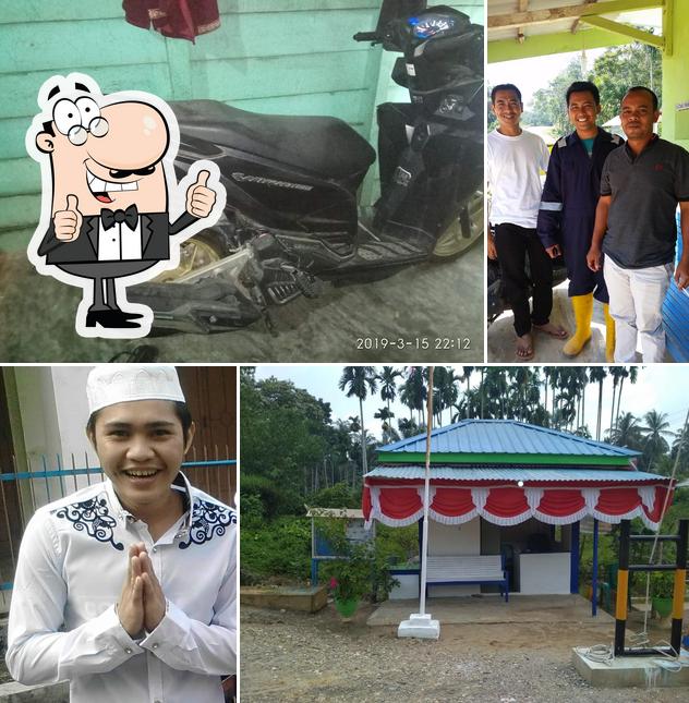 simpang cafe apung, Indonesia Restaurant reviews