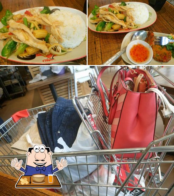 Thai Tanic in McMahons Point