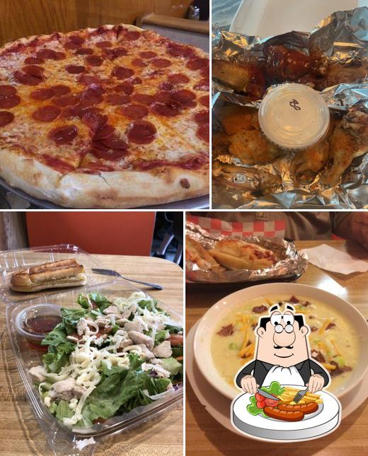 Fleetwood Pizza, 34 W Main St in Fleetwood - Restaurant menu and reviews