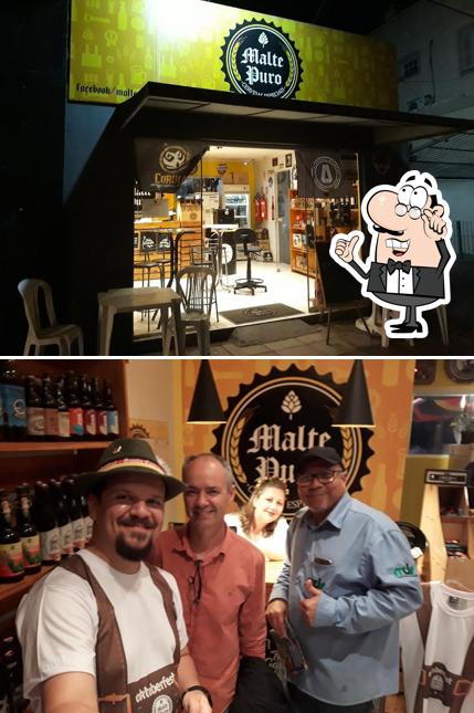 O interior do Malte Puro Cervejas Especiais, vinhos finos, chopp artesanal Charqueadas