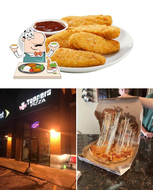 Toppers Pizza, 2450 N Grandview Blvd Ste E in Waukesha Restaurant