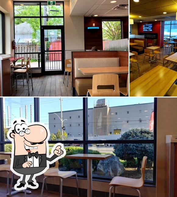 The interior of Wendy's