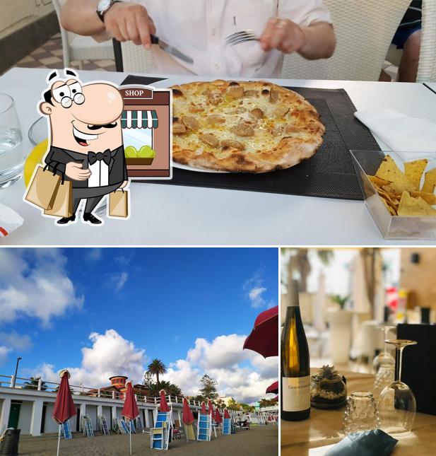 La foto della esterno e pizza di LIBERTY CAFÈ - caffetteria, tavola calda, aperitivi, piadine, Santa Marinella