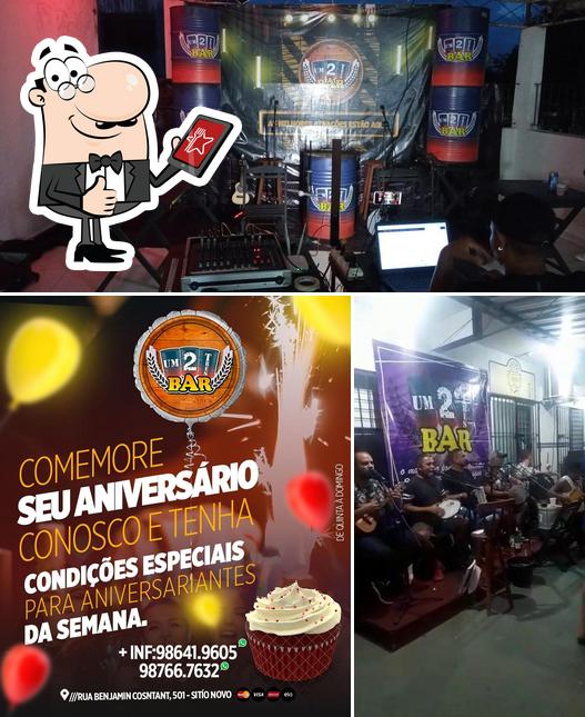 Look at this image of Um2três Bar