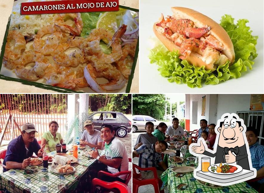 Estas son las fotos que muestran comida y interior en El Amigo Atayde