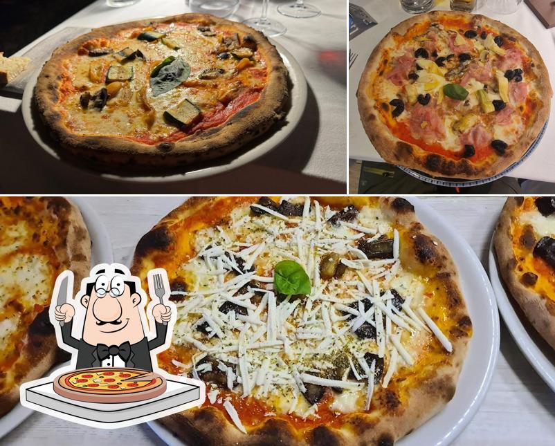 Ordina tra le svariate varianti di pizza