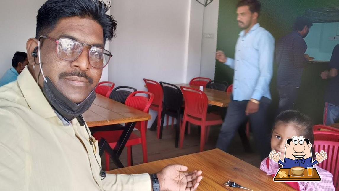 Food at SirG Misal