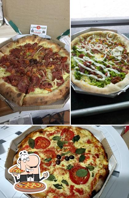 Experimente pizza no Lig Pizza--Forno a lenha