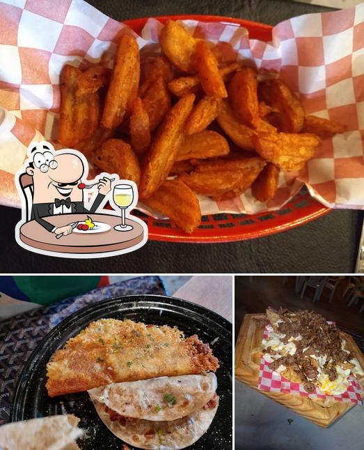 Restaurante La Lomita, Tampico, Av. Faja de Oro 306 Opiniones del
