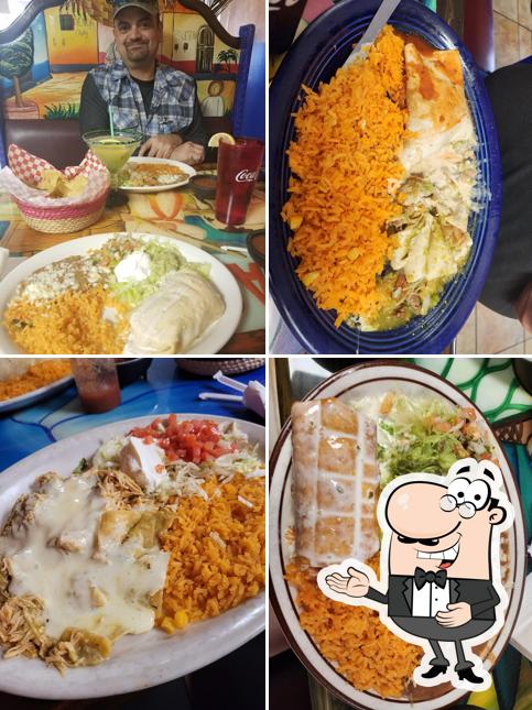 Tequilas Mexican Grill in Burlington Restaurant menu and reviews