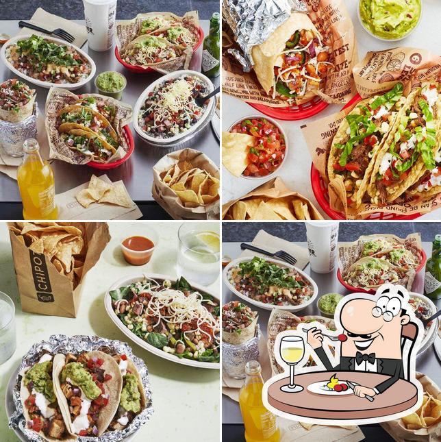 Chipotle Mexican Grill in Yuba City Restaurant menu and reviews