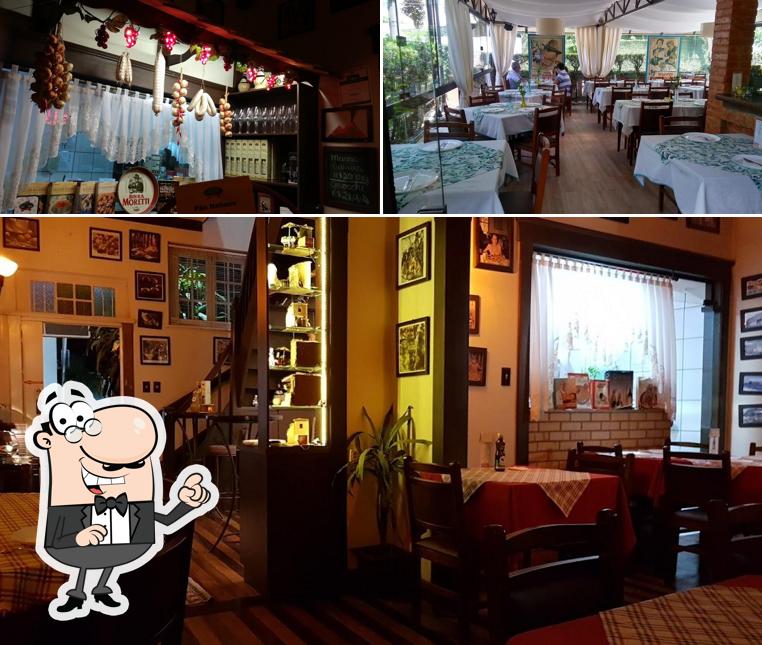 Sente em uma das mesas no Restaurante Funiculì Funiculà em Blumenau