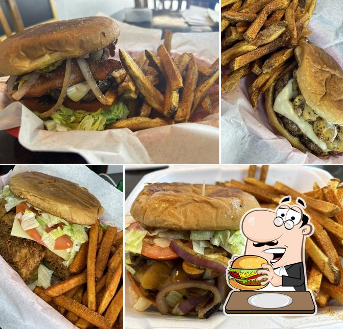 Royal Hamburger in Cedar Hill Restaurant reviews