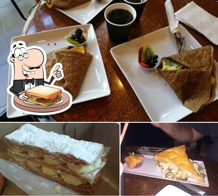 Disfruta de un sándwich en Café Framboise